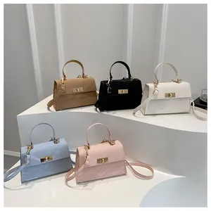 Détails de mini sacs carrés élégants en cinq couleurs avec fermoirs rotatifs métalliques