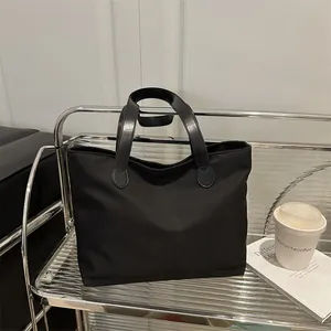 Fashion Large Capacity Nylon Tote Bag For Women Lightweight Waterproof Shoulder Bag Casual Shopping Travel Commuter Handbag Zipper Closure