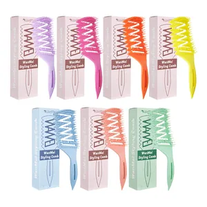 Pettini per lo styling traforati colorati con manico lungo in varie tonalità vivaci