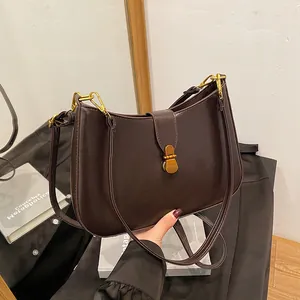 Vintage PU Leather Women's Underarm Bag French Style Half Moon Shoulder Crossbody Bag With Metal Buckle For Daily Commute