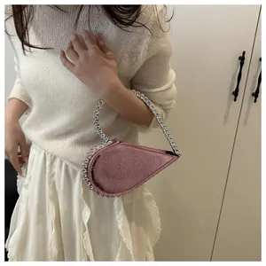 Rosa metallische Herz-Handtasche mit funkelnden Kristallen und Strassgriff für Abendpartys