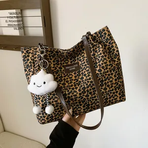 Vintage Leopard Print Canvas Tote Bag For Women Large Capacity Shoulder Bag With Cute Plush Cloud Charm Fashion Handbag