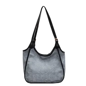 Sac cabas minimaliste en tissu gris de grande capacité avec bordure en cuir noir chic