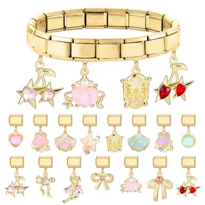 Bracelet à breloques italien doré en acier inoxydable avec des motifs de cerises et papillons
