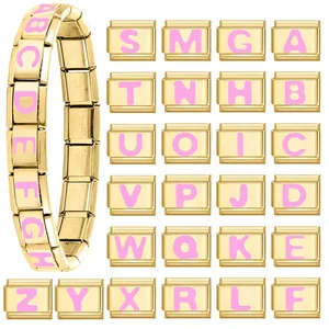 Bracelet italien en acier inoxydable doré avec des lettres personnalisables en émail rose