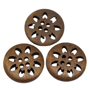 Botones redondos vintage de madera marrón con diseño floral y cuatro agujeros para abrigos
