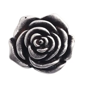 Antique silver flower-shaped zinc alloy metal button with rose design for clothing