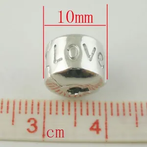 Charm a clip LOVE in argento lucido 10mm per bracciale a catena snake stile europeo