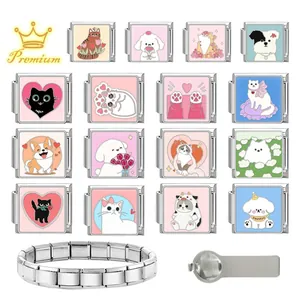 Dettaglio di 16 moduli in acciaio inossidabile con animali per bracciali componibili