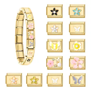 Italienisches Charm-Armband aus goldnem Edelstahl mit Emaille-Schmetterling und Sternen