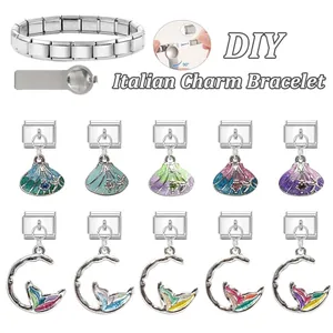 Italienisches Charm-Armband-Set mit Edelstahlgliedern und Muschel-Anhängern