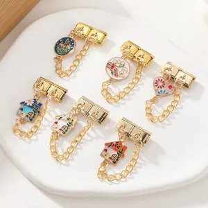 Italienische Charm-Armband-Glieder mit goldenen Emaille-Anhängern und Haus-Motiven