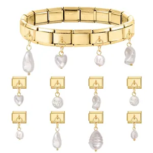 Goldenes italienisches Charme-Armband aus Edelstahl mit verschiedenen Perlenanhängern
