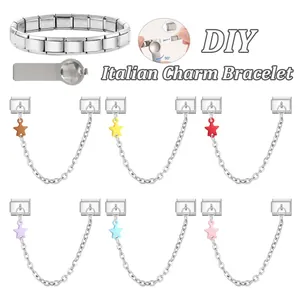Set bracciale modulare italiano in acciaio inox con sei ciondoli a stella di diversi colori