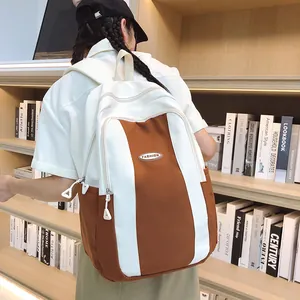 Minimalist large-capacity color-block backpack with adjustable straps for school and travel