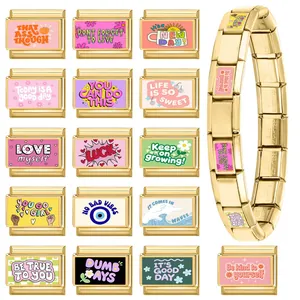 Bracelet italien doré avec maillons modulaires DIY et motifs colorés de style Y2K
