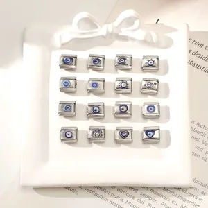 Détail de 16 breloques italiennes en acier inoxydable avec motifs œil bleu maléfique