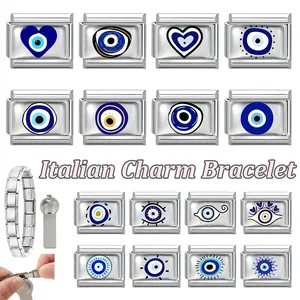 Détails du bracelet à breloques italien avec seize breloques mauvais œil bleues et outil
