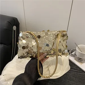 Sac à bandoulière élégant à paillettes dorées pour soirées et robes habillées