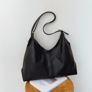 Women's Retro Large Capacity Tote Bag Minimalist PU Leather Shoulder Underarm Bag Solid Color Commute Daily Handbag