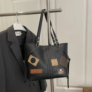 Women Retro PU Leather Large Capacity Tote Bag With Decorative Patches Urban Casual Shoulder Bag For Daily Commuting Office