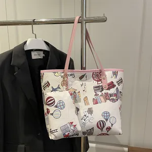 Beige bear tote bag with pink trim and matching coin purse in Hong Kong theme