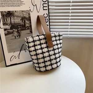 Large Capacity Tweed Plaid Bucket Bag For Women Vintage Woven Handbag With Brown Leather Handle Casual Tote Shoulder Bag
