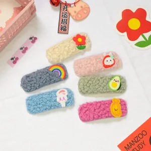 Set di 6 graziose mollette per capelli in peluche con motivi a cartoni animati