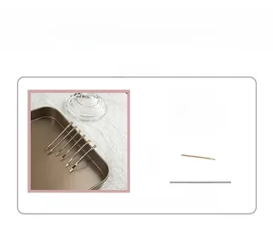 Specifiche tecniche del set di forcine in lega con strass da 7cm e peso di 3g ciascuna
