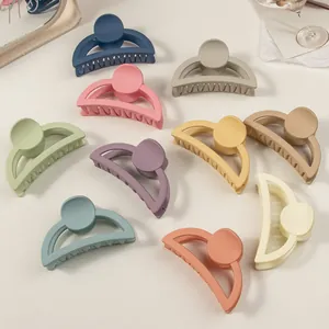 Matte Hair Claw Clips For Women Large Non-Slip Shark Clips French Semicircle Geometric Hair Catch Clips For Thick Hair Styling Accessories