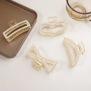 Lot de pinces à cheveux élégantes avec perles et résine champagne, formes variées