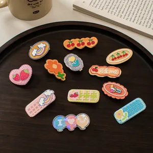 Süße Acryl Cartoon Blumen Obst Haarspangen Süße Gingham Regenbogen Herz Entenschnabel Clips Haarschmuck Für Mädchen
