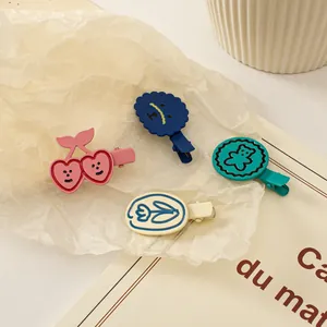 Lot de barrettes mignonnes motif ours et chien avec finition mate et bec de canard