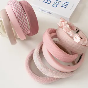 Lot de serre-têtes roses rembourrés avec textures variées, carreaux et nœud