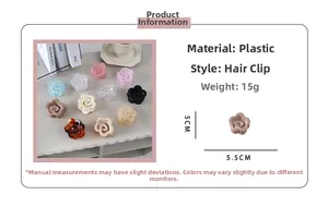 Détail de la pince à cheveux fleur montrant les dimensions 5,5cm et le poids de 15g