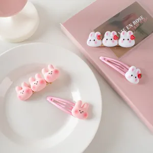 Barrettes à cheveux mignonnes lapin rose pour filles avec motifs fraise et décorations
