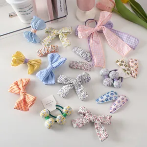 Carina Molletta per Capelli con Fiocco Floreale in Tessuto per Ragazze Dolce Fermaglio a Quadretti a Pois Accessori per Capelli alla Moda Fatti a Mano per Bambini