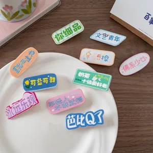 Lot de 10 pinces à cheveux mignonnes en acrylique coloré avec slogans tendances