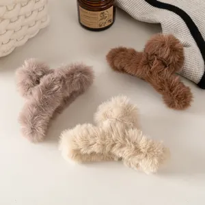 Grande Pinza per Capelli in Peluche Elegante Clip a Squalo in Pelliccia Sintetica Stile Coreano Accessori per Capelli Donna