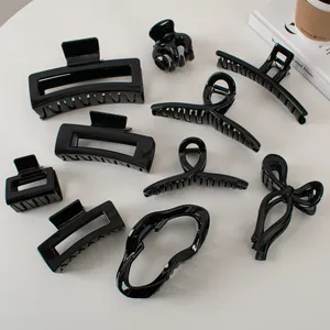 Korean Style Glossy Black Plastic Hair Claws For Women Minimalist Hollow Out Shark Clips Hair Accessories For Daily Styling