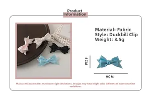 Détail d'une pince à cheveux en satin crème de 9 cm avec dimensions et mesures