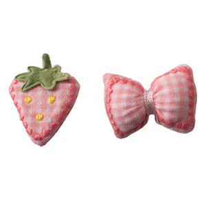 Set di fermagli per capelli in cotone a quadretti rosa con fragola e fiocco ricamati