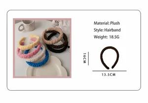 Détail du serre-tête en peluche avec dimensions 16x13,5 cm et poids léger de 18,5 g