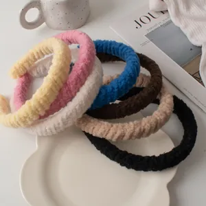 Lot de serre-têtes en peluche douce couleurs crème pour coiffure volumineuse
