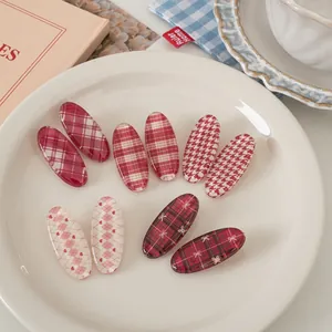 Vintage Red Plaid Hair Clips For Women Sweet Academy Style Acrylic Houndstooth Argyle Heart Bow Duckbill Retro Hair Accessories