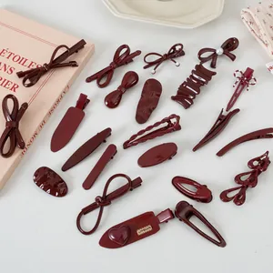 Détails de l'ensemble de barrettes à cheveux bordeaux vintage avec perles et nœuds