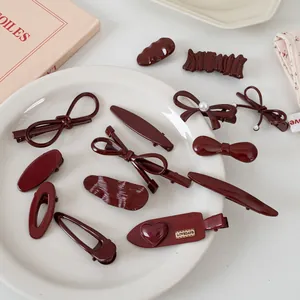 Lot de barrettes à cheveux rouge bordeaux vintage avec nœuds et accessoires en cœur