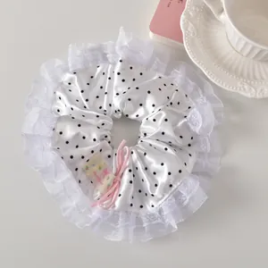 Chouchou en dentelle à pois avec nœud rose et étiquette fait main pour coiffure chignon