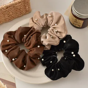 Vintage French Style Plaid Fabric Scrunchie With Faux Artificial Pearl Elegant Elastic Hair Tie For Women Girls Hair Accessories