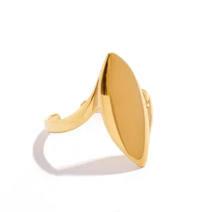 Minimalist gold plated oval geometric ring in polished stainless steel for women